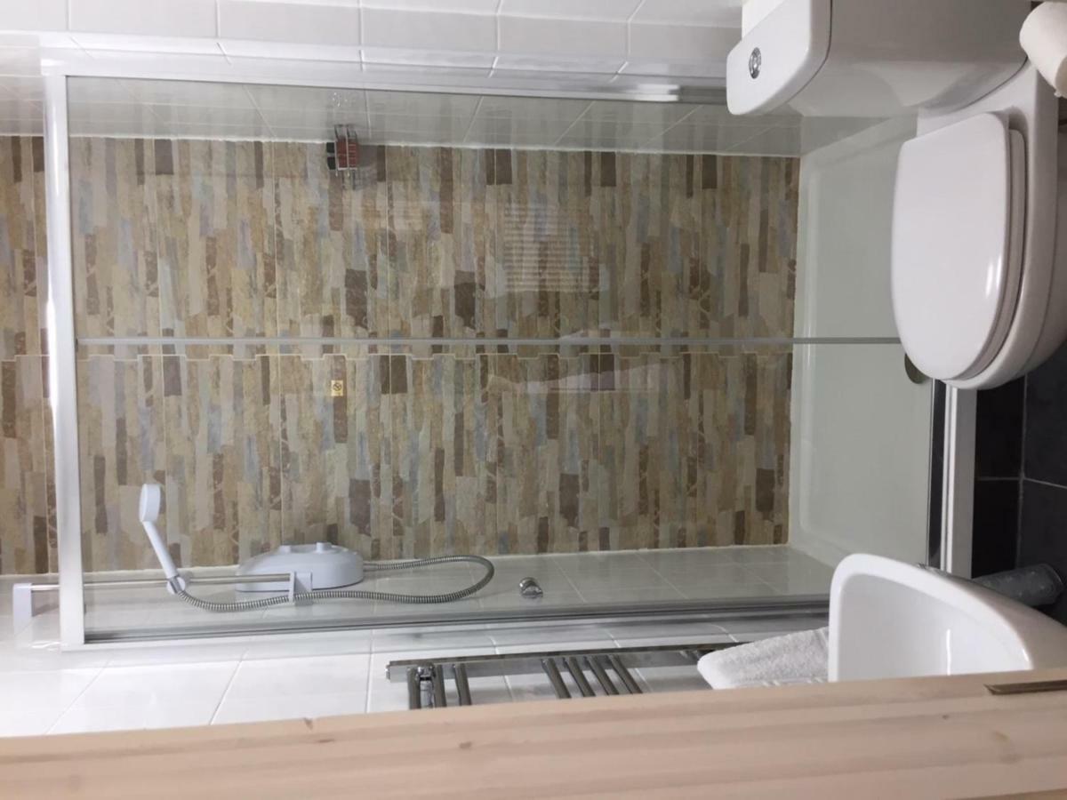 לינה וארוחת בוקר Marston Moreteyne Upper Wood End Farm מראה חיצוני תמונה